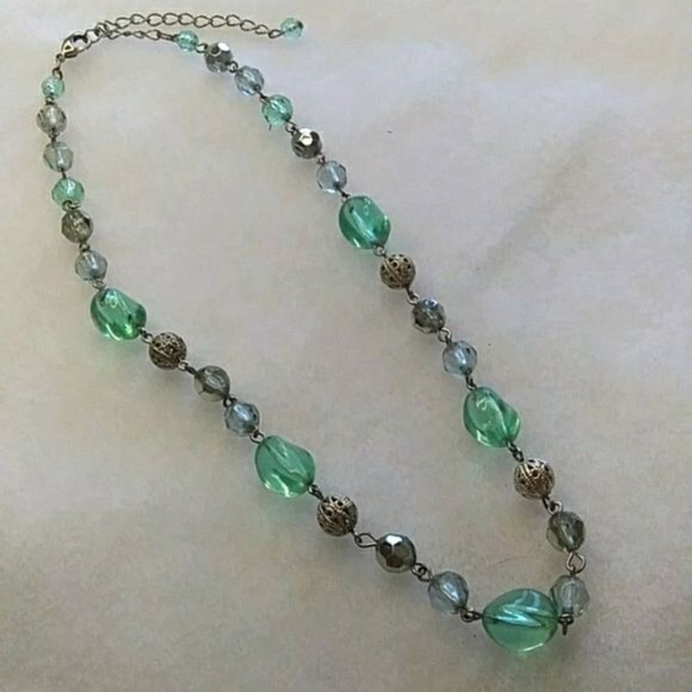 Seafoam‎ green beaded necklace